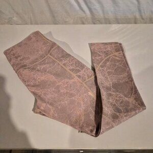 ZYIA active pink digital‎ granite pocket leggings size 8-10